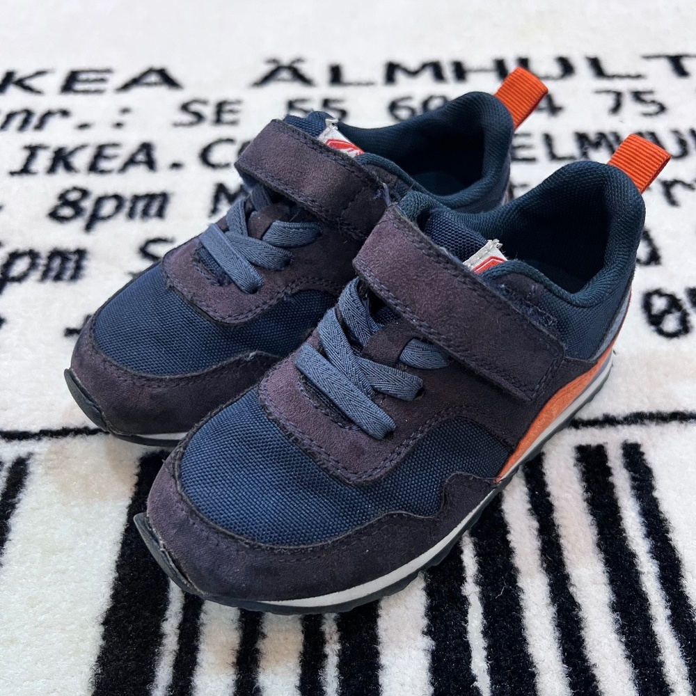H&M Navy Blue Orange Hook & Loop Velcro Strap Toddler Shoes - Size 7.5us / 24
